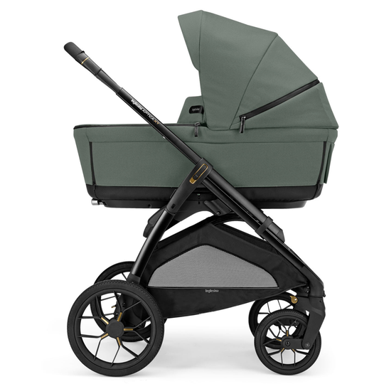 Aptica XT | Where Nature Begins | Best 2026 All-terrain stroller